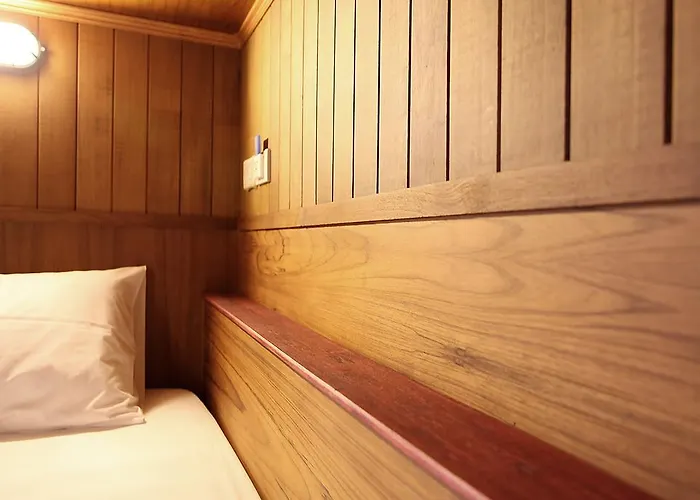 Dormitory Room Female only